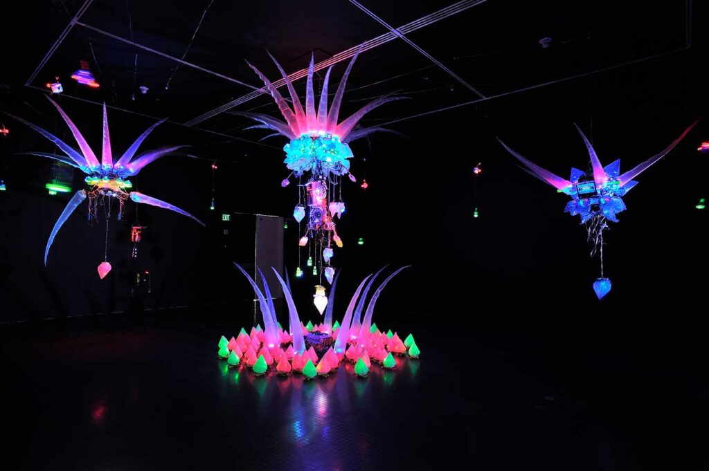 Shih Chieh Huang: Synthetic Seduction