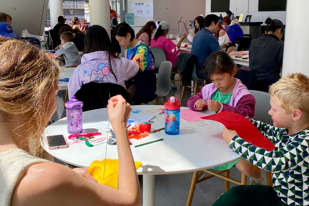 Free Art Workshop: Fabric Wire Sculptures