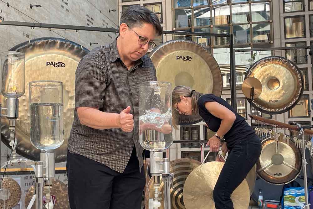 Krys Bobrowski & Karen Stackpole: Gliss Glass & Gongs