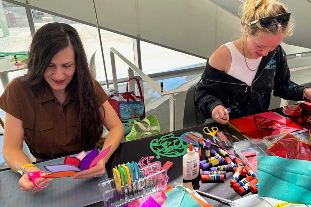 Free Art Workshop: Portrait Cut-Out