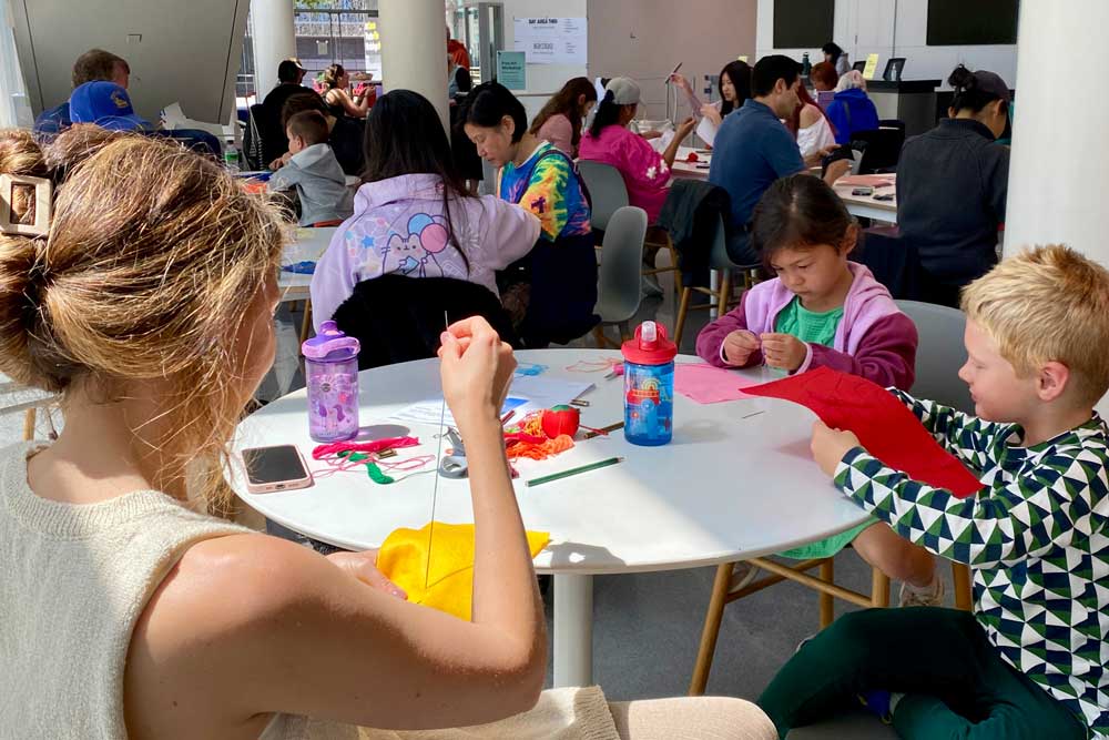 Free Art Workshop: Flower Applique Embroidery